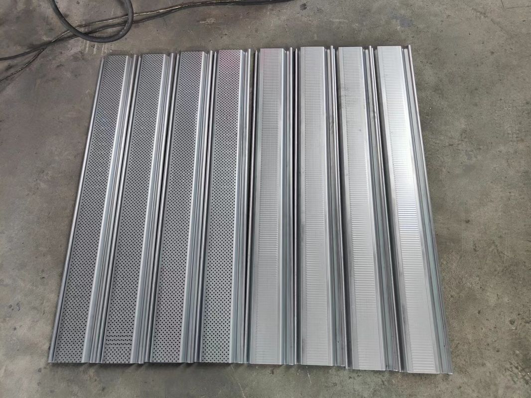 設計鎖の運転の上の機械ロールを形作る転がりストリップ シャッター ドア ロール