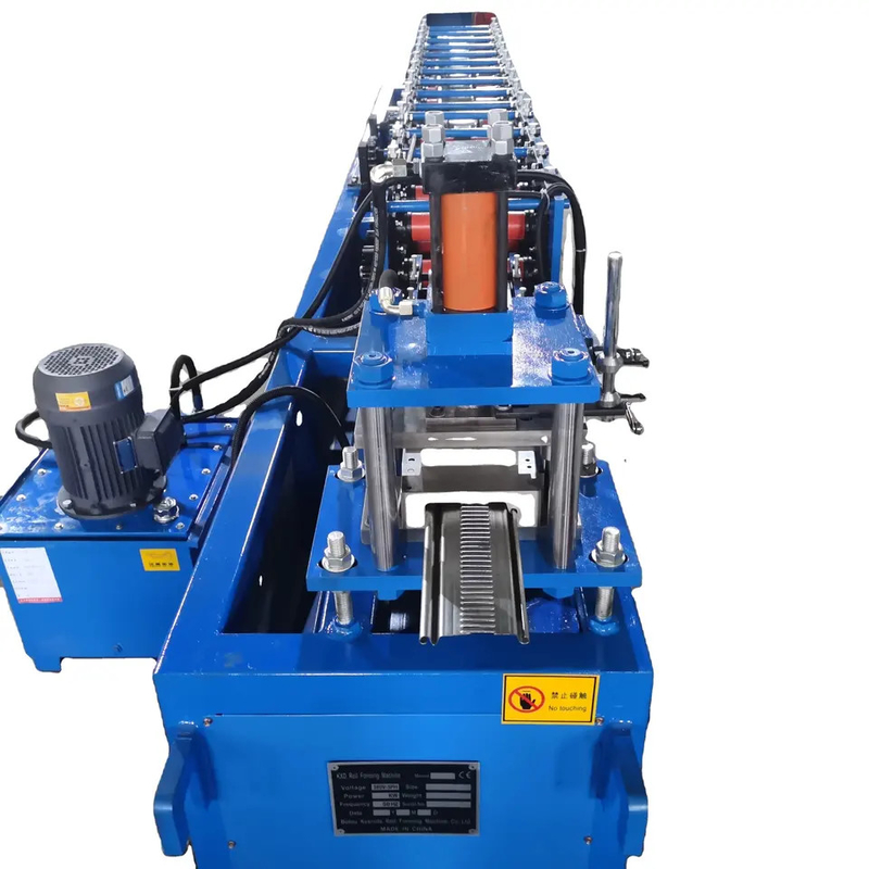 4kw 85mm機械ローラー シャッター ドア機械を形作る供給シャッター ドア ロール