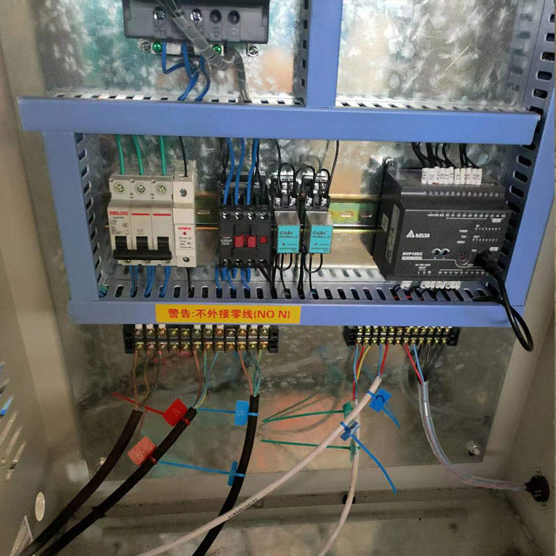 EPS サイド パネルのガルバリウム ルーフ ロール形成機械高精度油圧ポスト切断