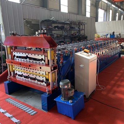 機械チェーン ドライブを形作る艶をかけられた4kw屋根瓦ロール