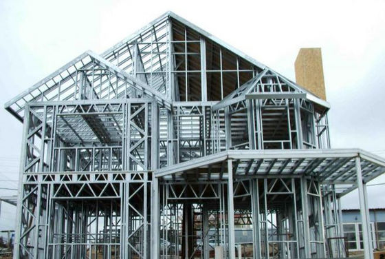 8-15m/Min ロール 形成 速度 CU ストッド と 軌道を 作る 機械