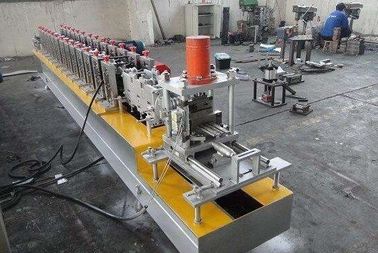 3KW鋼鉄は機械を形作る0.6mmシャッター ドアを転がす
