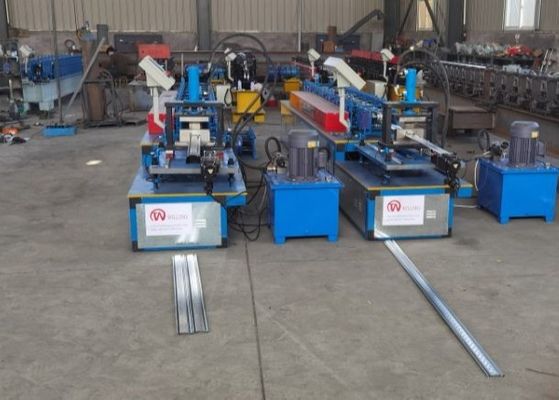 非0.5mmの圧延シャッター ドアのスラットを切る停止は転がり機械を形作る